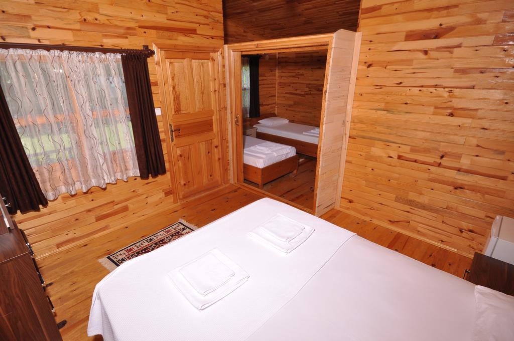Cesur Pansiyon Hotel Чирали Екстериор снимка